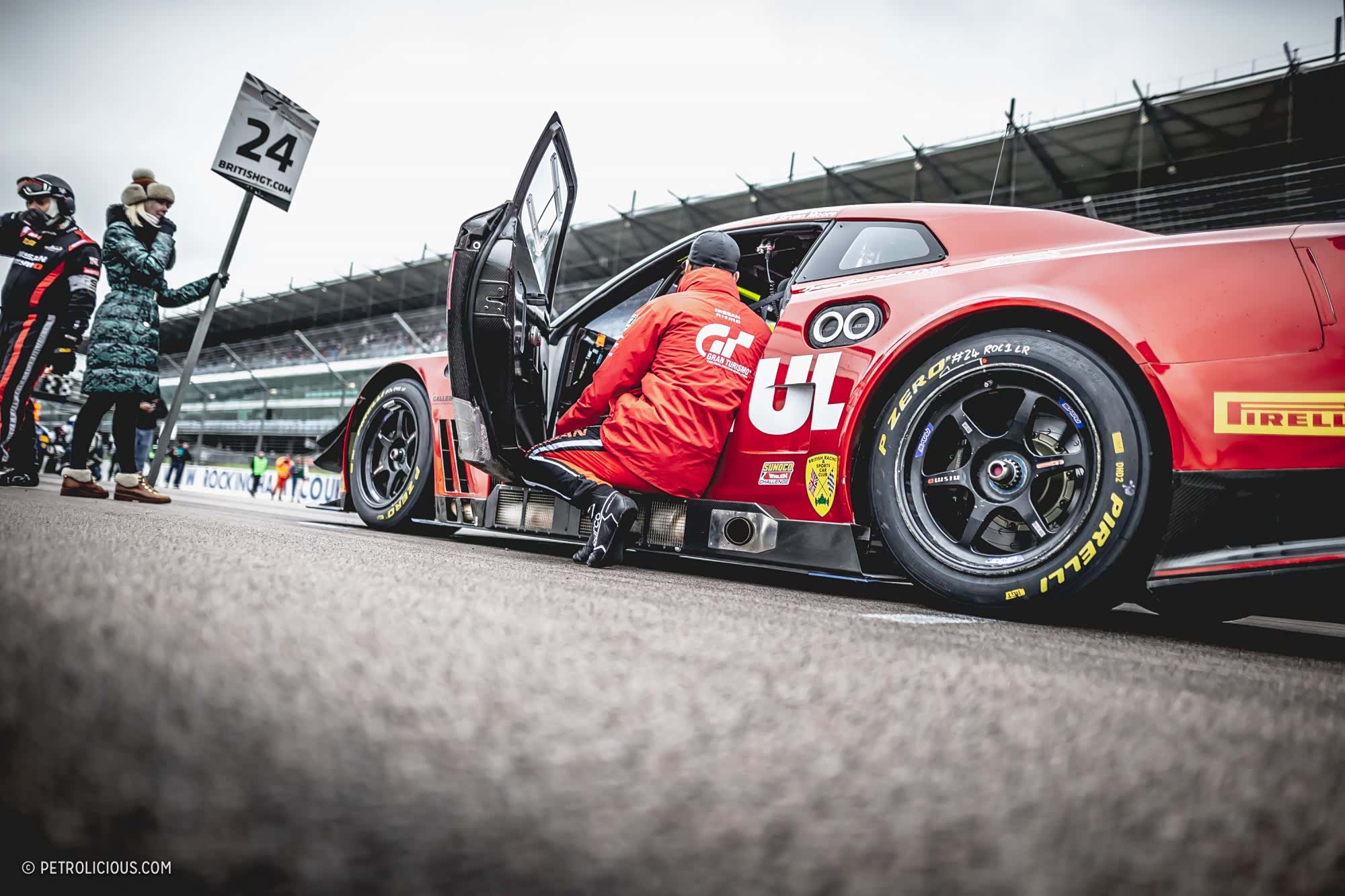 职业赛车摄影师告诉你赛车场里哪才是最佳拍摄地点