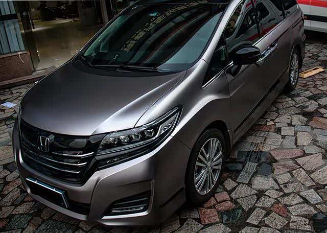 本田艾力绅电光棕灰汽车车身改色贴膜效果图