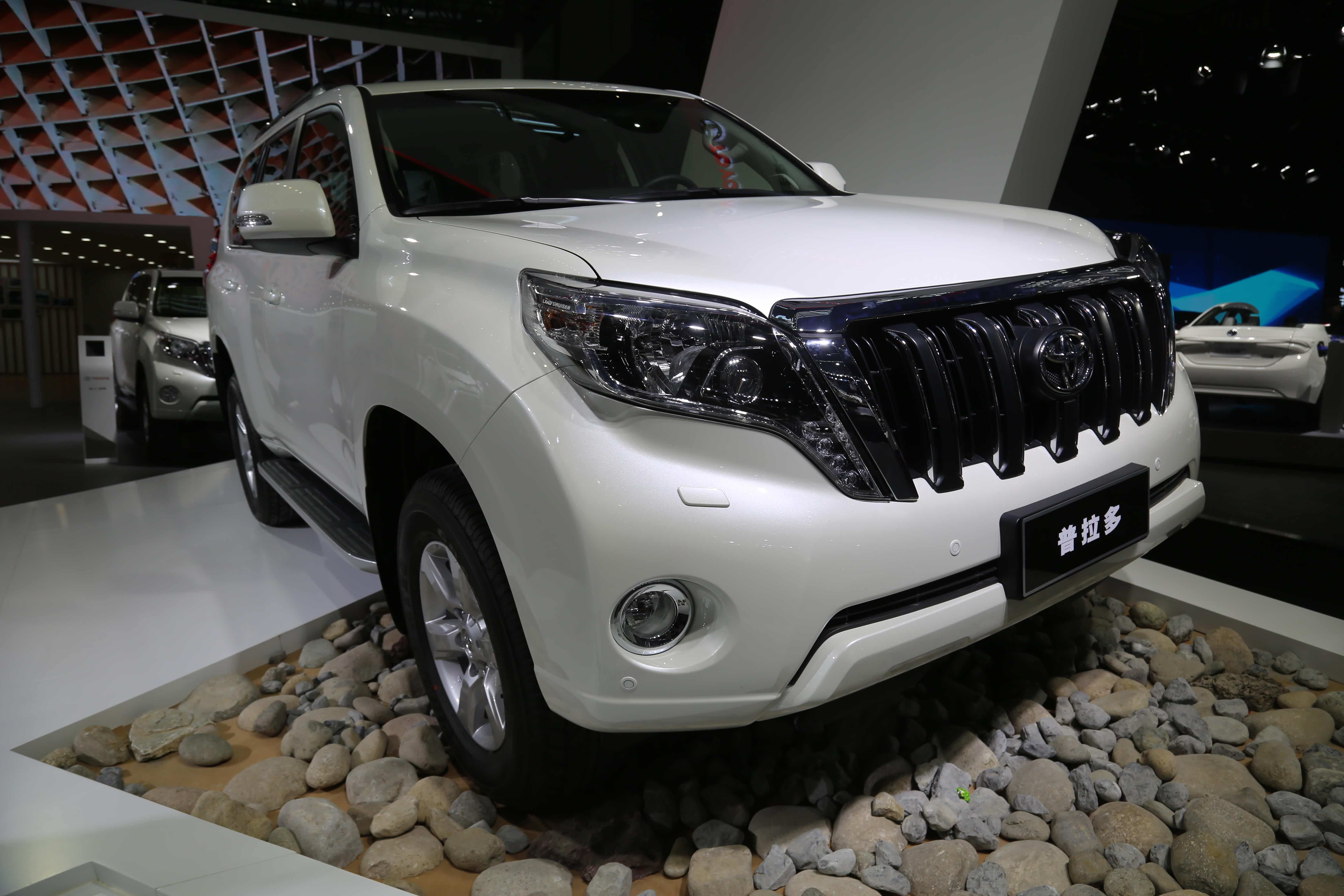 丰田汉兰达,普拉多,兰德酷路泽,你选谁?