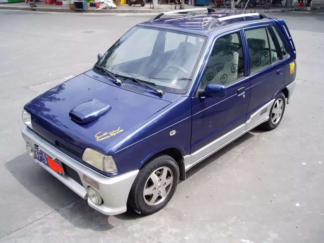 800买的奥拓,三大件都还活着,这个档次的车,能用就跟新的没多大区别