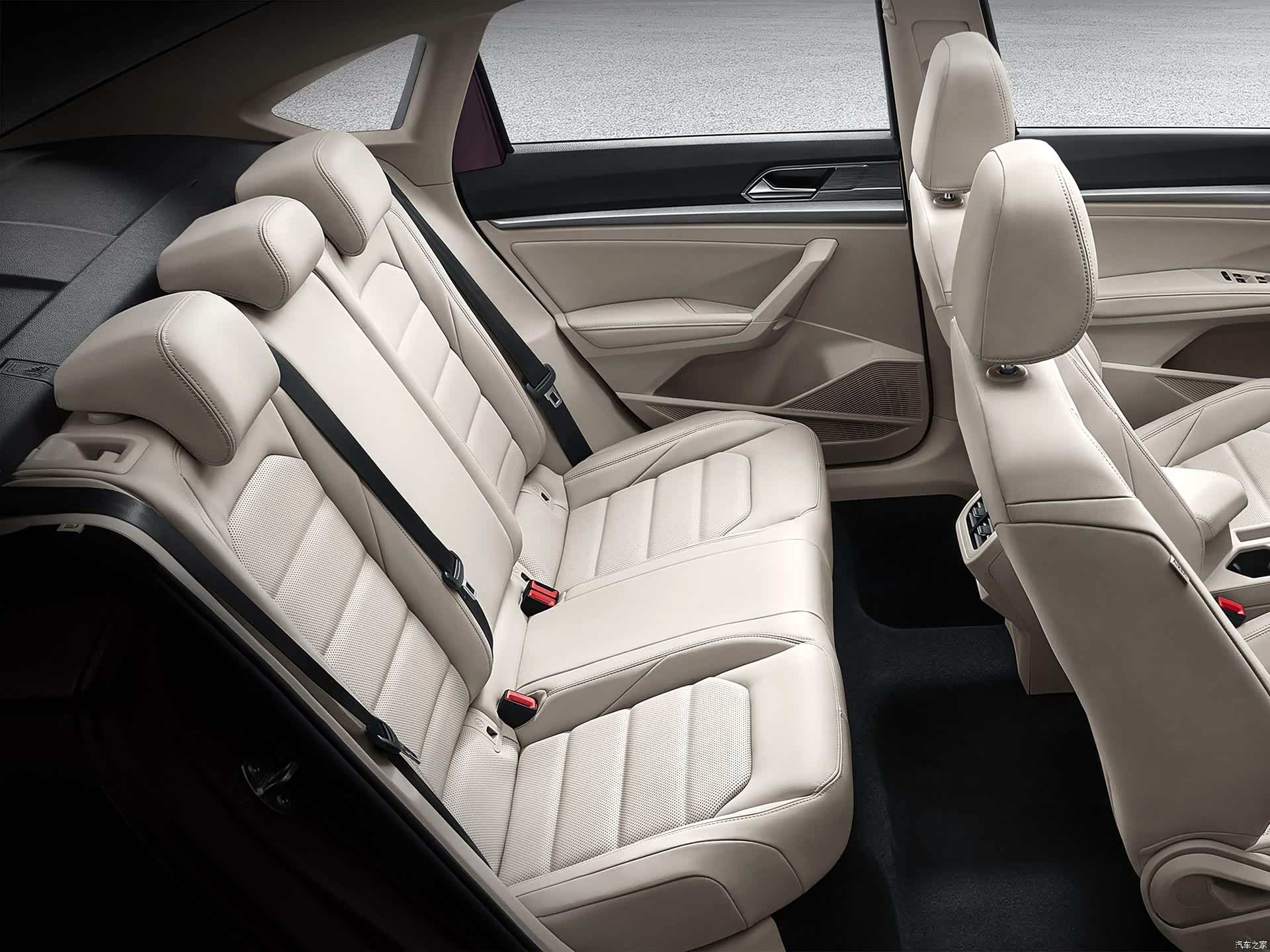 朗逸plus后排体验有望实现显著提升,达到高端紧凑型车水准.