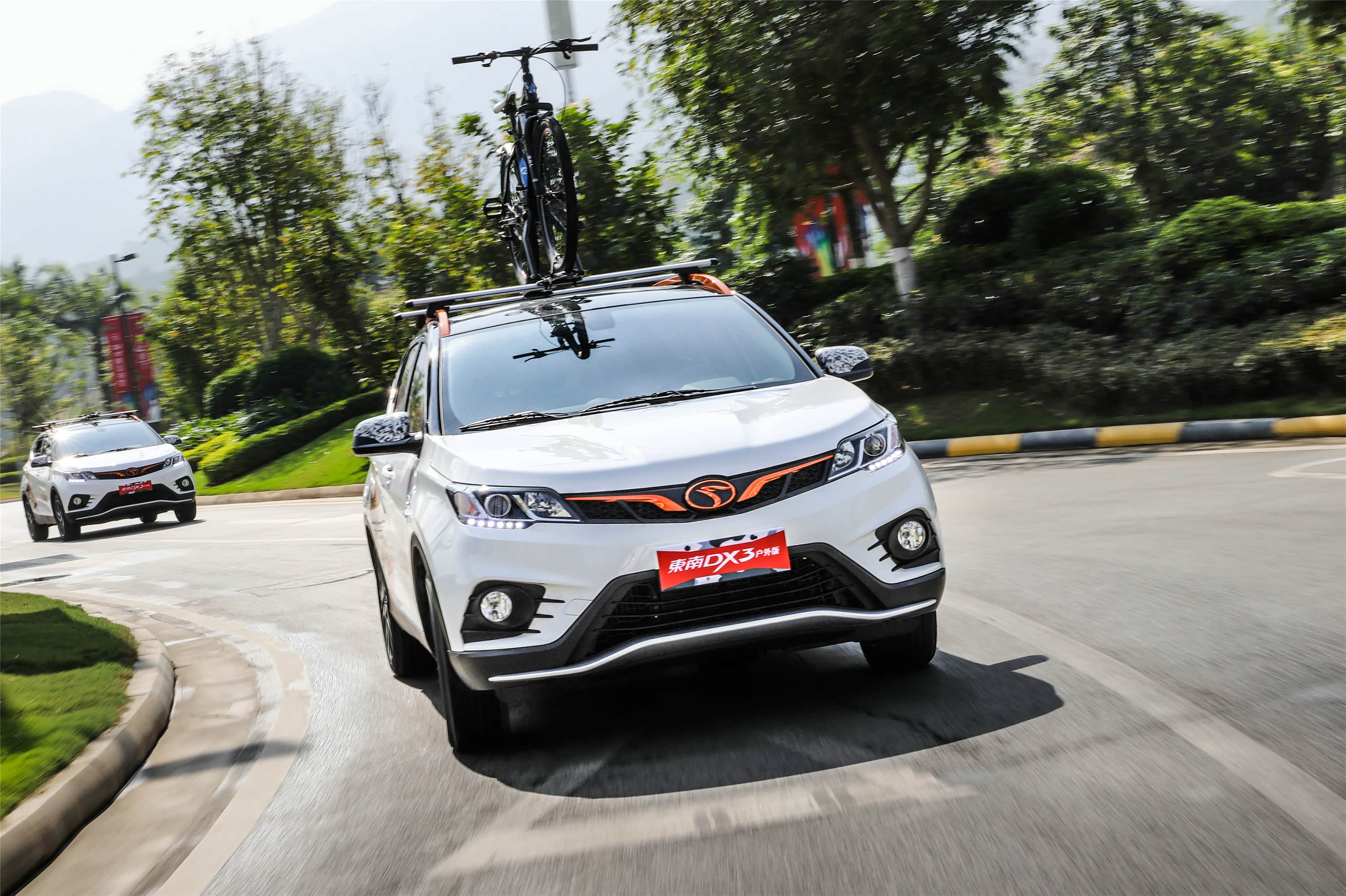 换个装饰来点新鲜感 东南dx3户外版试驾_车家号_发现车生活_汽车之家