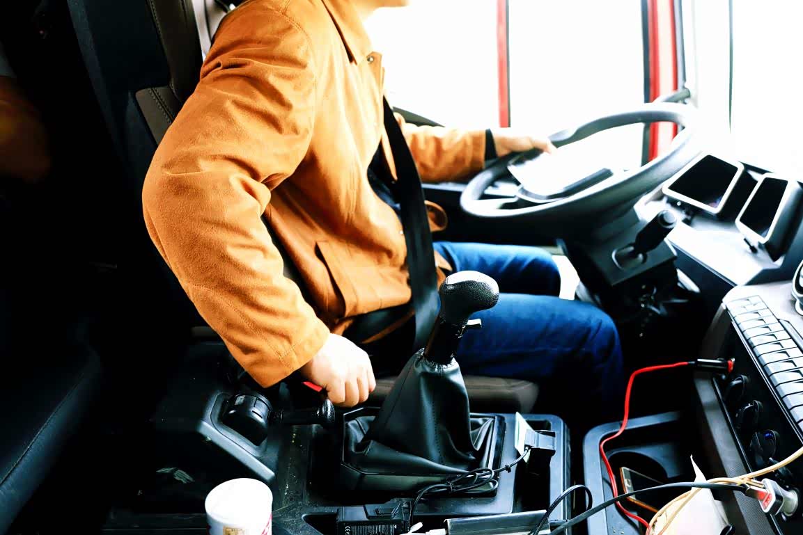 "小白"挂车司机长途出行看这里