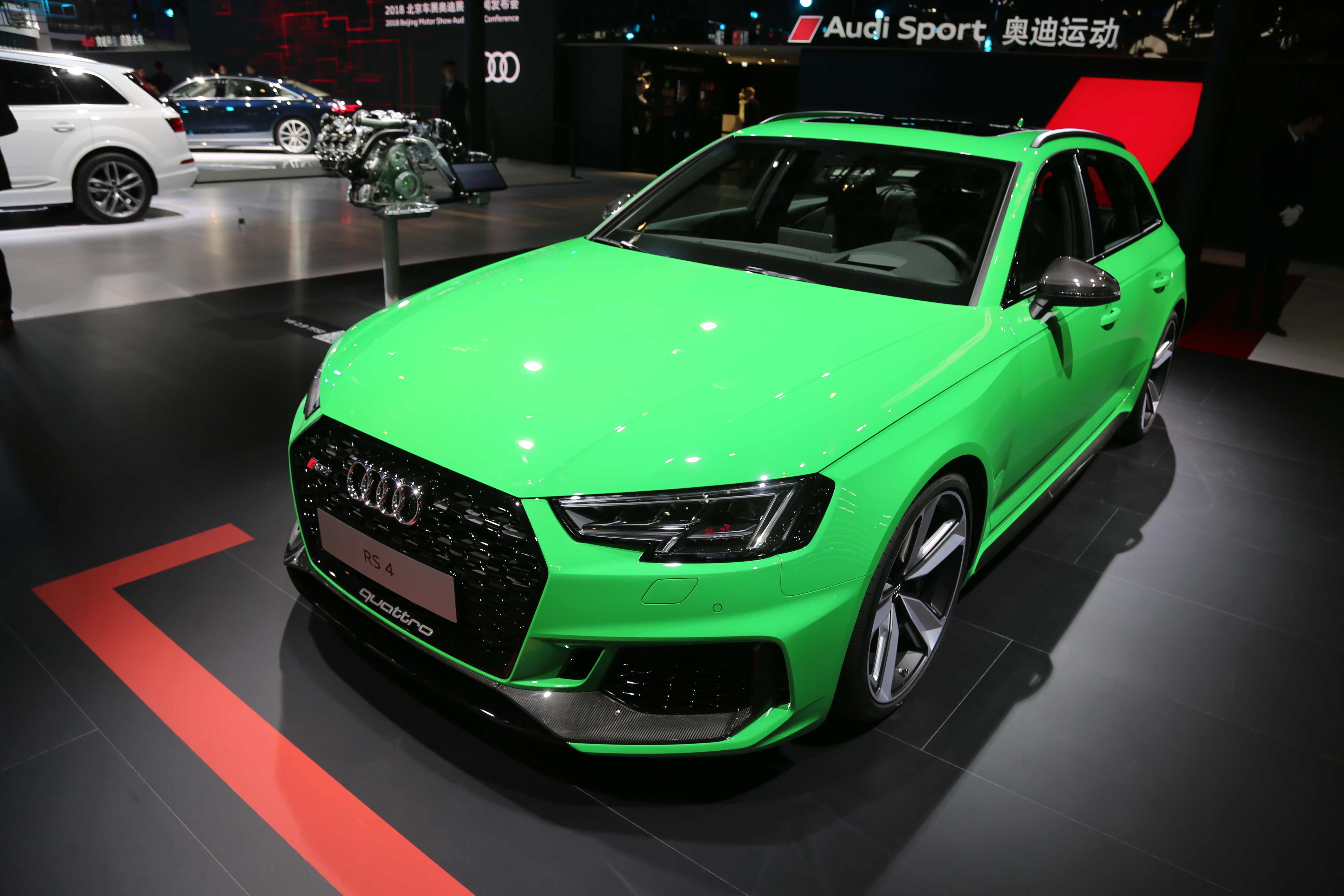 高性能车"燃擎"来袭,全新奥迪rs 4 avant,将亮相深港澳车展!