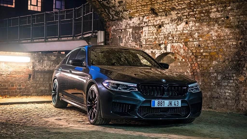 《碟中谍6》最全车型盘点!这些座驾成就了阿汤哥的2天4亿票房!