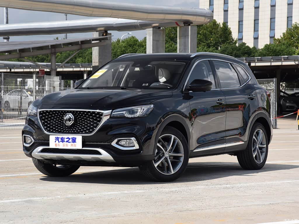 15万内好选择名爵hs口碑致胜目前享受免息优惠首付3万可贷