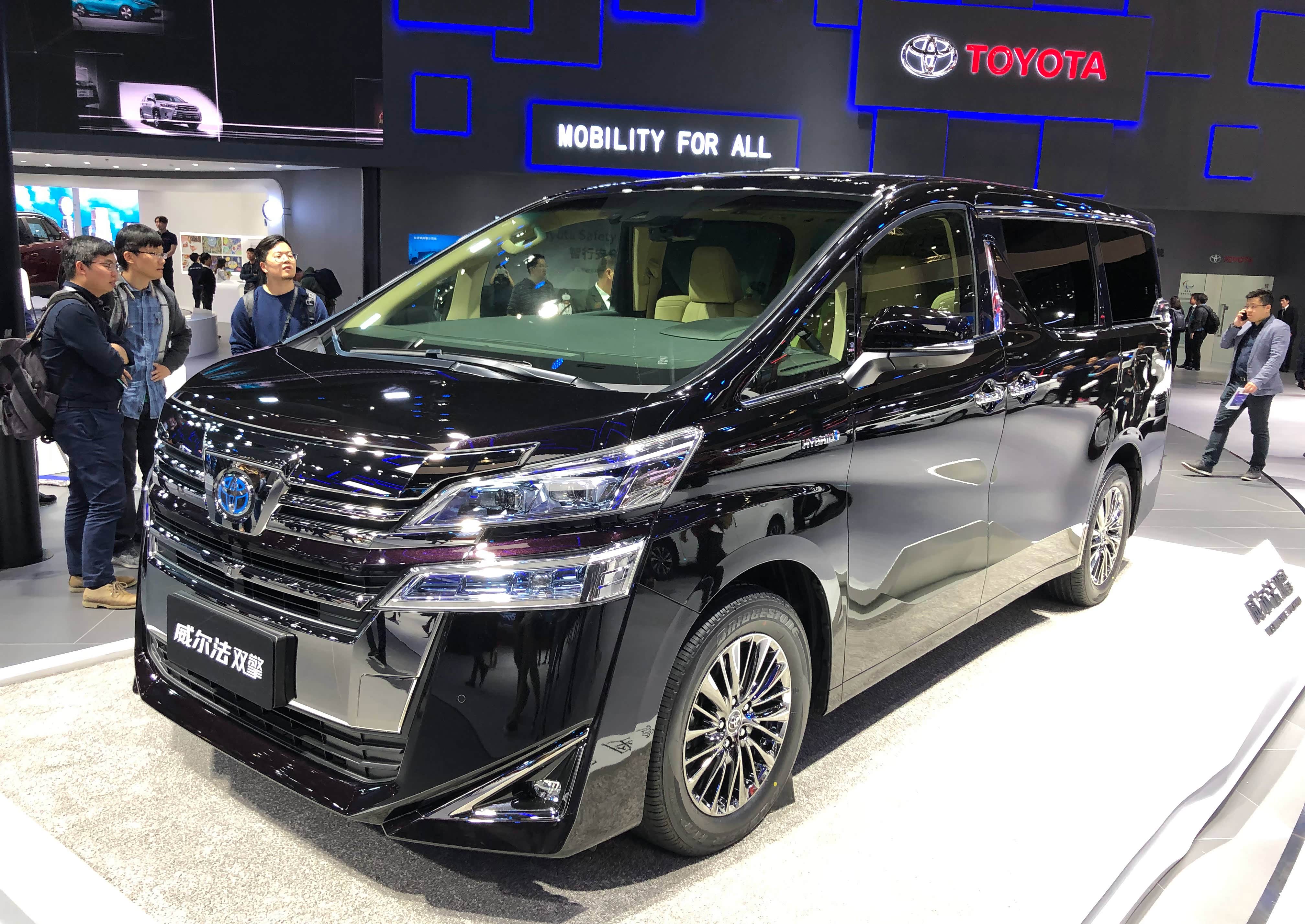 各价位的混动mpv该怎么选?