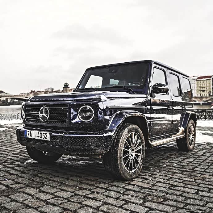 能屈能伸,满身泥泞真男人,奔驰g500它是所有人的终极梦想!