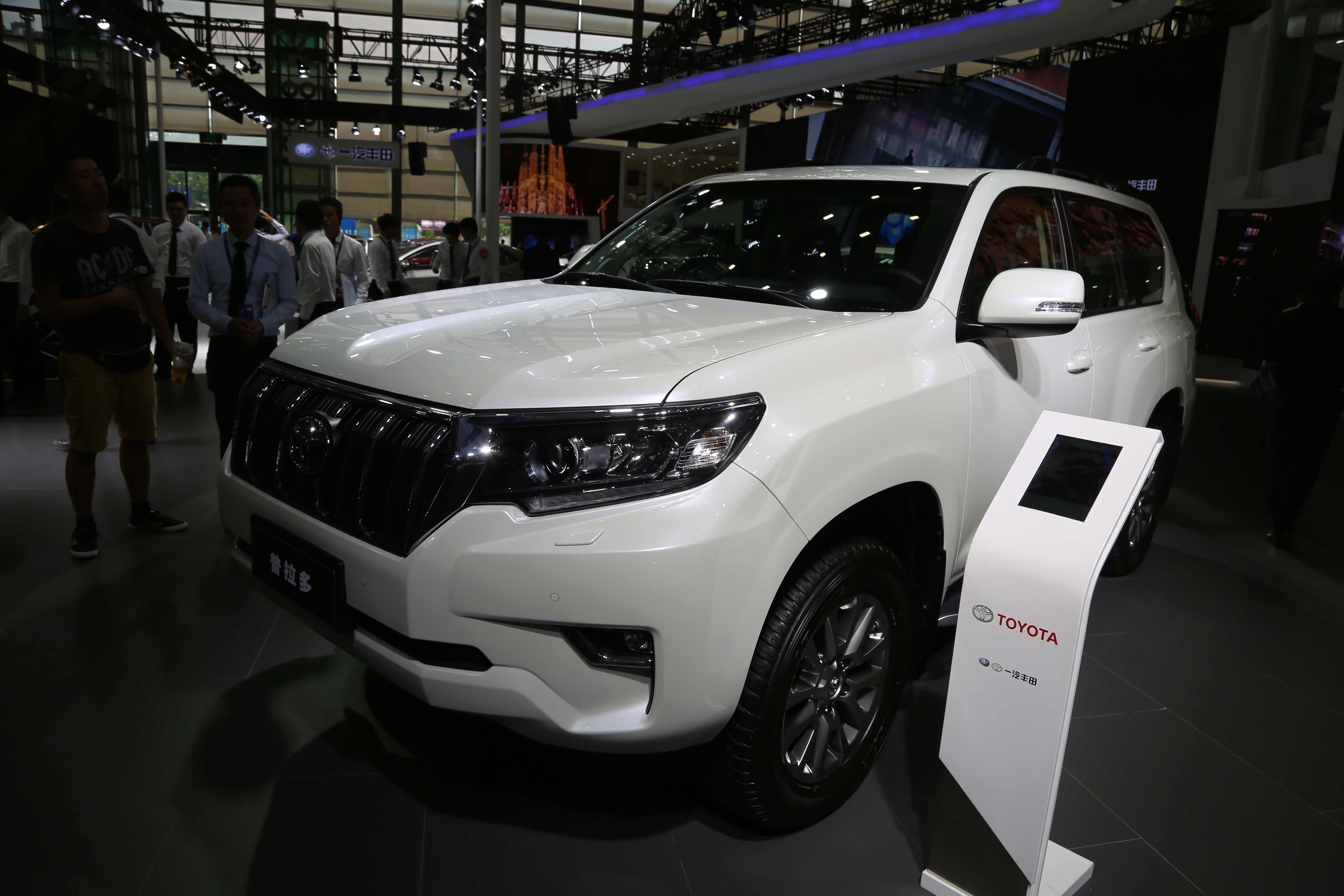 丰田landcruiserprado新款普拉多车展实拍