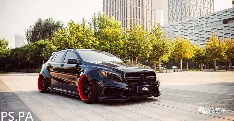 花40万买了辆奔驰suv,却用20万将其改成宽体"小钢炮"!