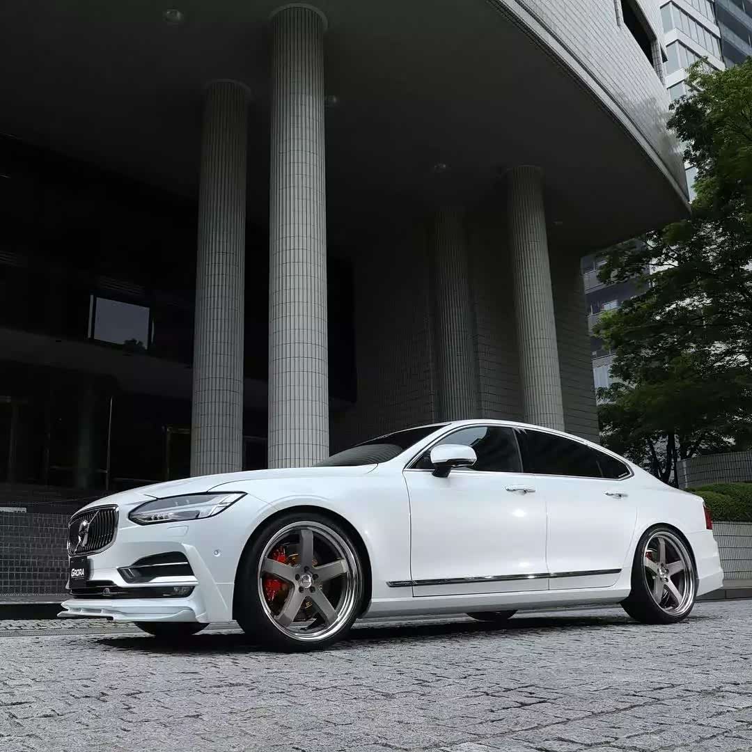 低调奢华有内涵的沃尔沃s90别看很商务,玩起改装也是有模有样