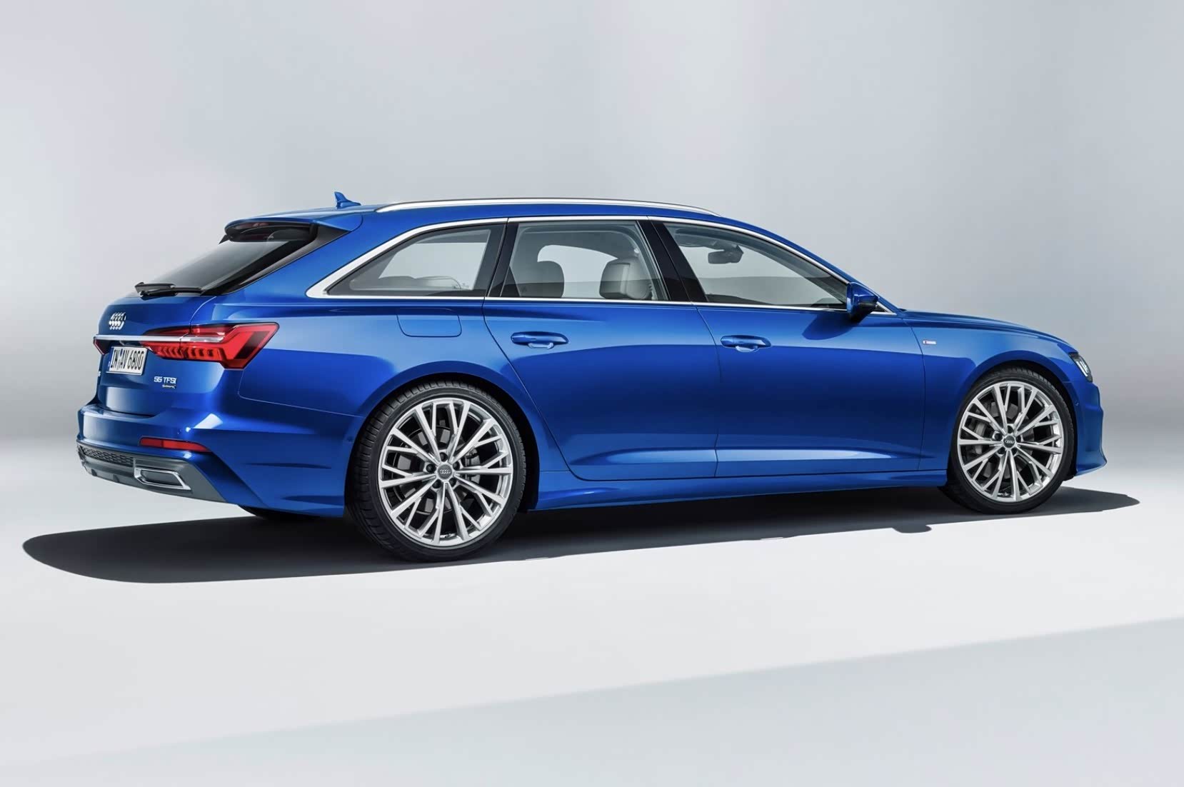 奥迪a6 avant亮相上海车展,年内引进