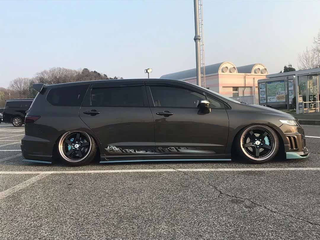 行走中的低姿态!日系经典改装mpv:本田奥德赛改装欣赏