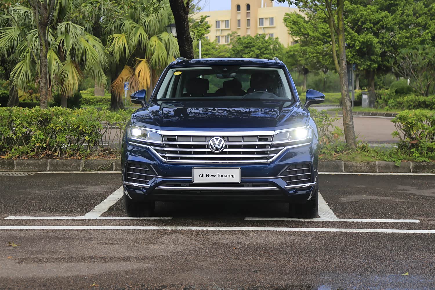 全新一代大众途锐上市售63688368万元