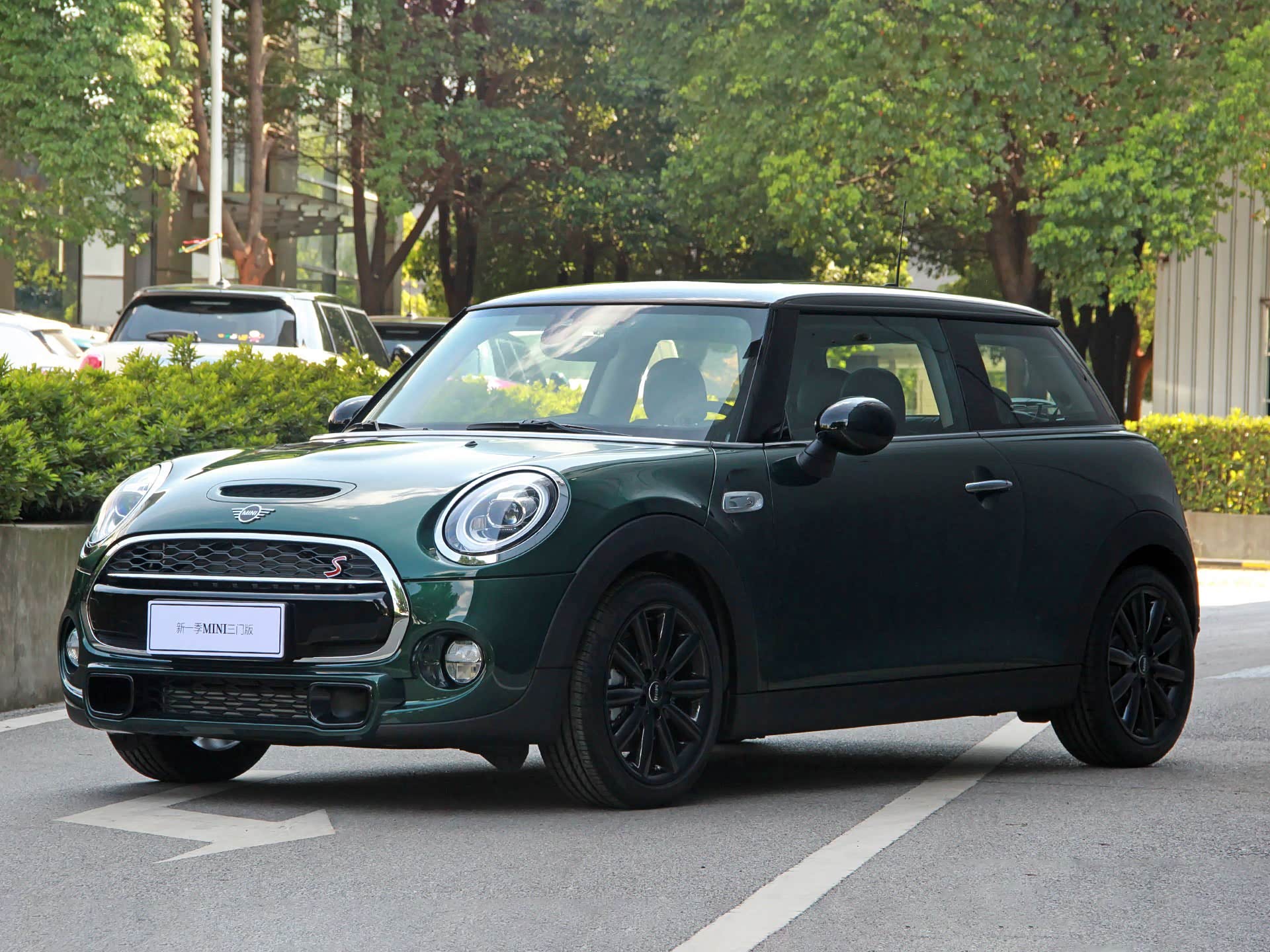英伦精典范儿与时尚的碰撞mini三款车型推荐
