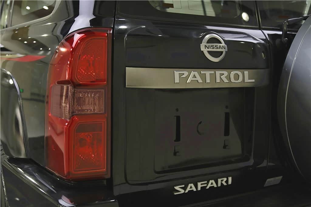 2018款途乐y61到港 最详细车型介绍