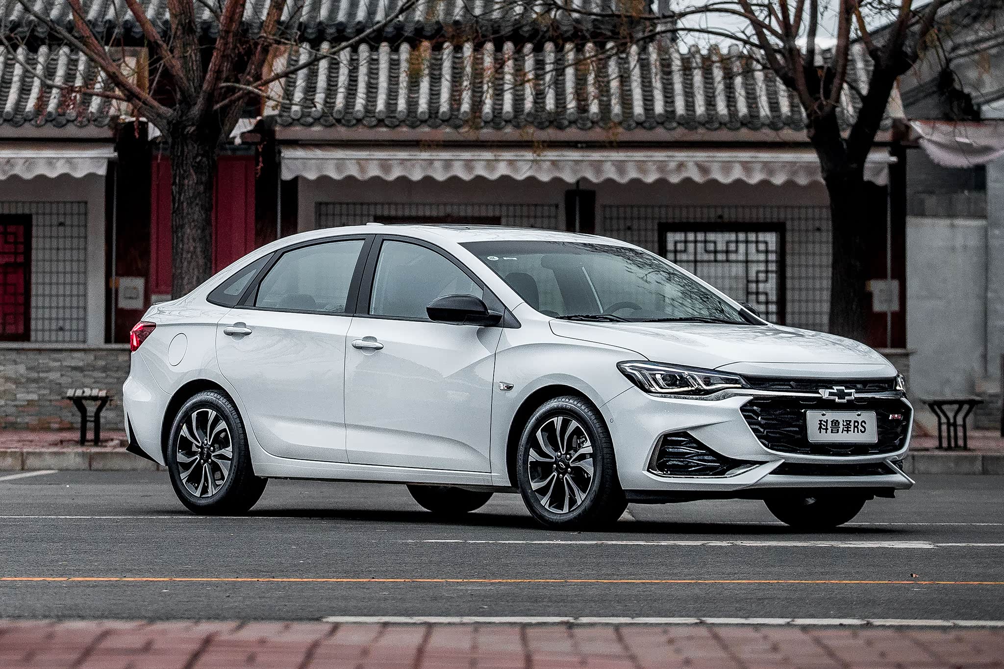 99万-11.99万元,推荐rs 330t自动畅快版