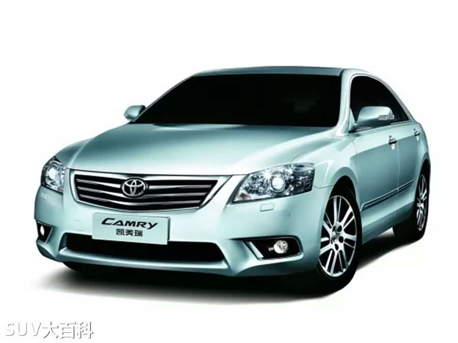 ▼中期改款后的国产第一代凯美瑞