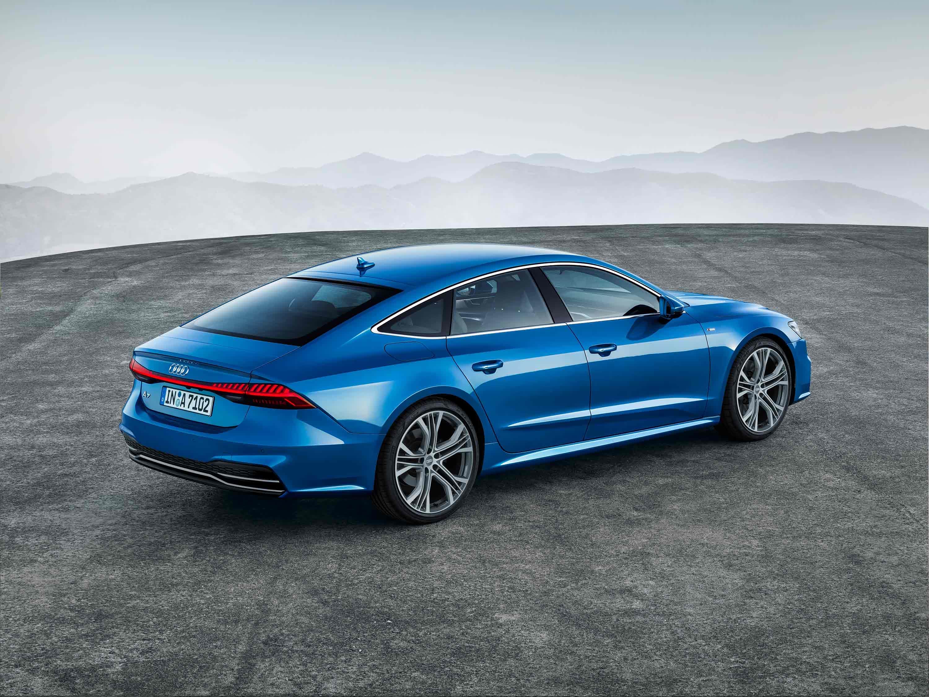 豪华c级轿跑新标杆全新奥迪a7sportback上市