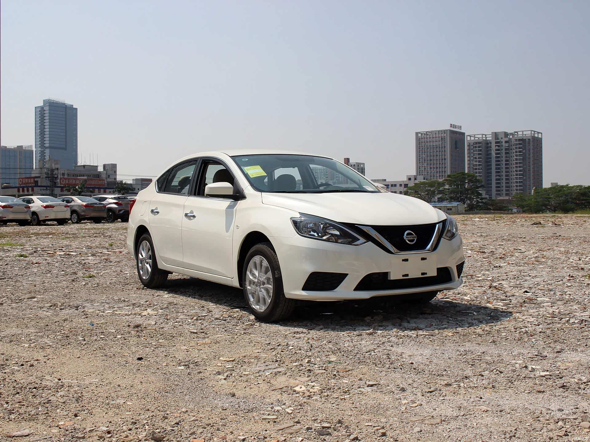 同价同配置,桑塔纳和新轩逸自动低配应该怎么选?