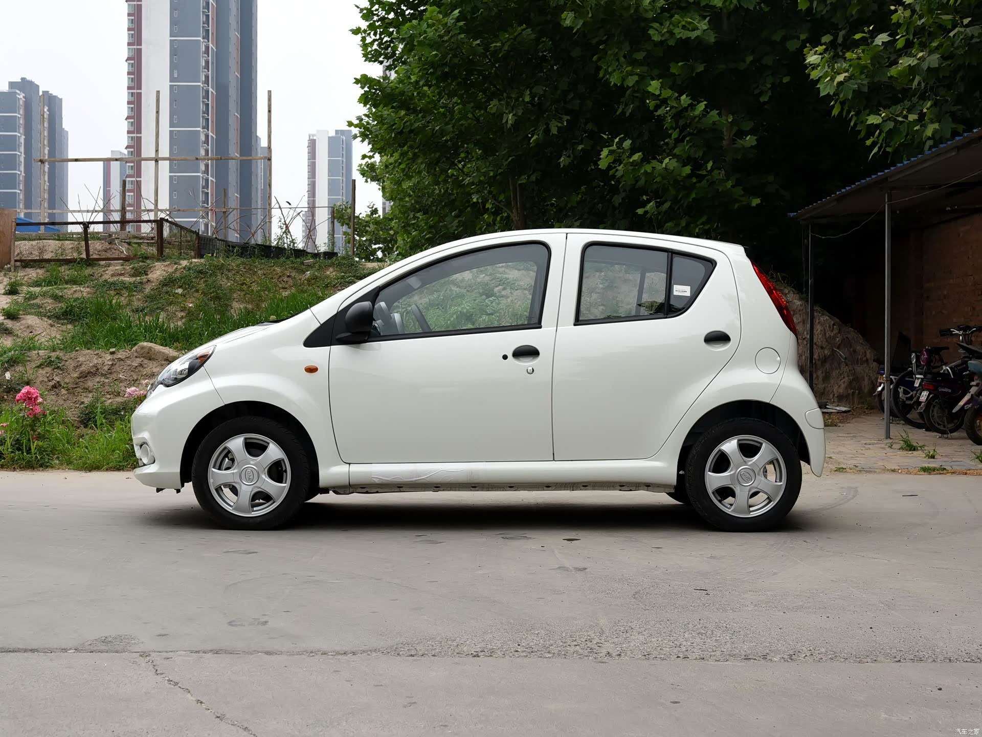 2019春季购车节比亚迪f0价格探底超低价379万元起