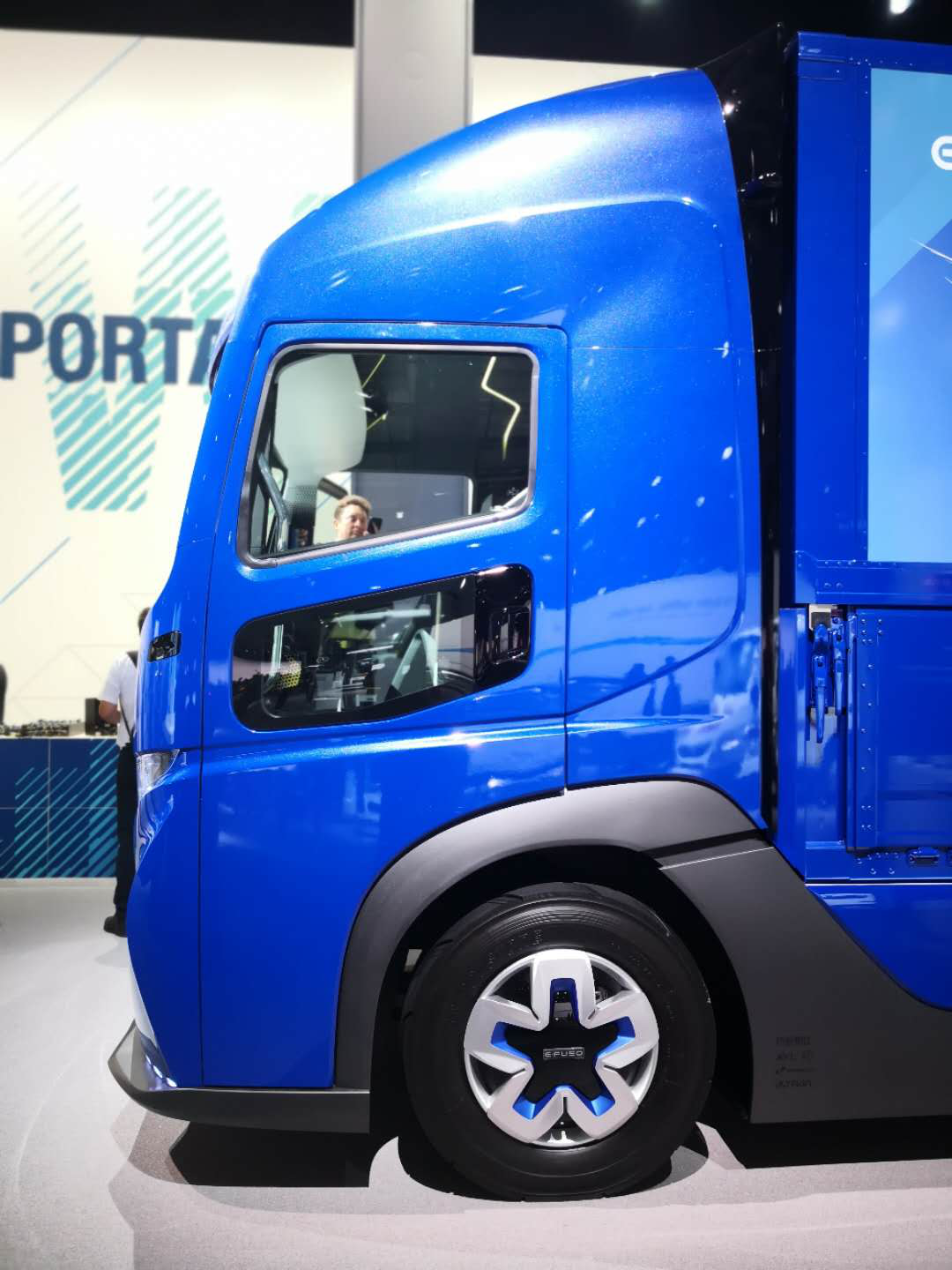 【直击汉诺威】谁说日本卡车落后了?看fuso的未来风席卷汉诺威