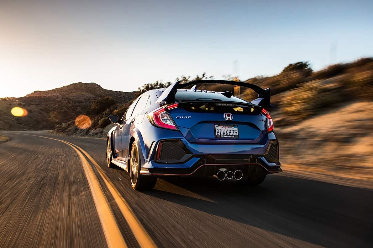 60万买一辆本田红头思域Type-R，4秒多破百，大家认为值不值？_车家号_发现车生活_汽车之家