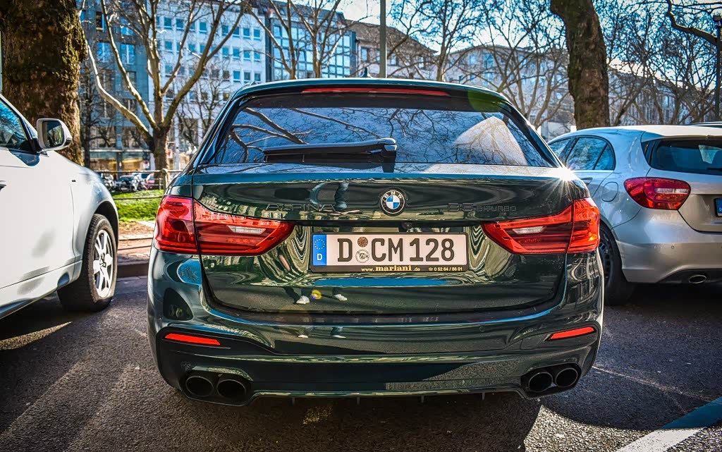 阿尔宾娜b5 biturbo touring能秒超跑的小瓦罐!