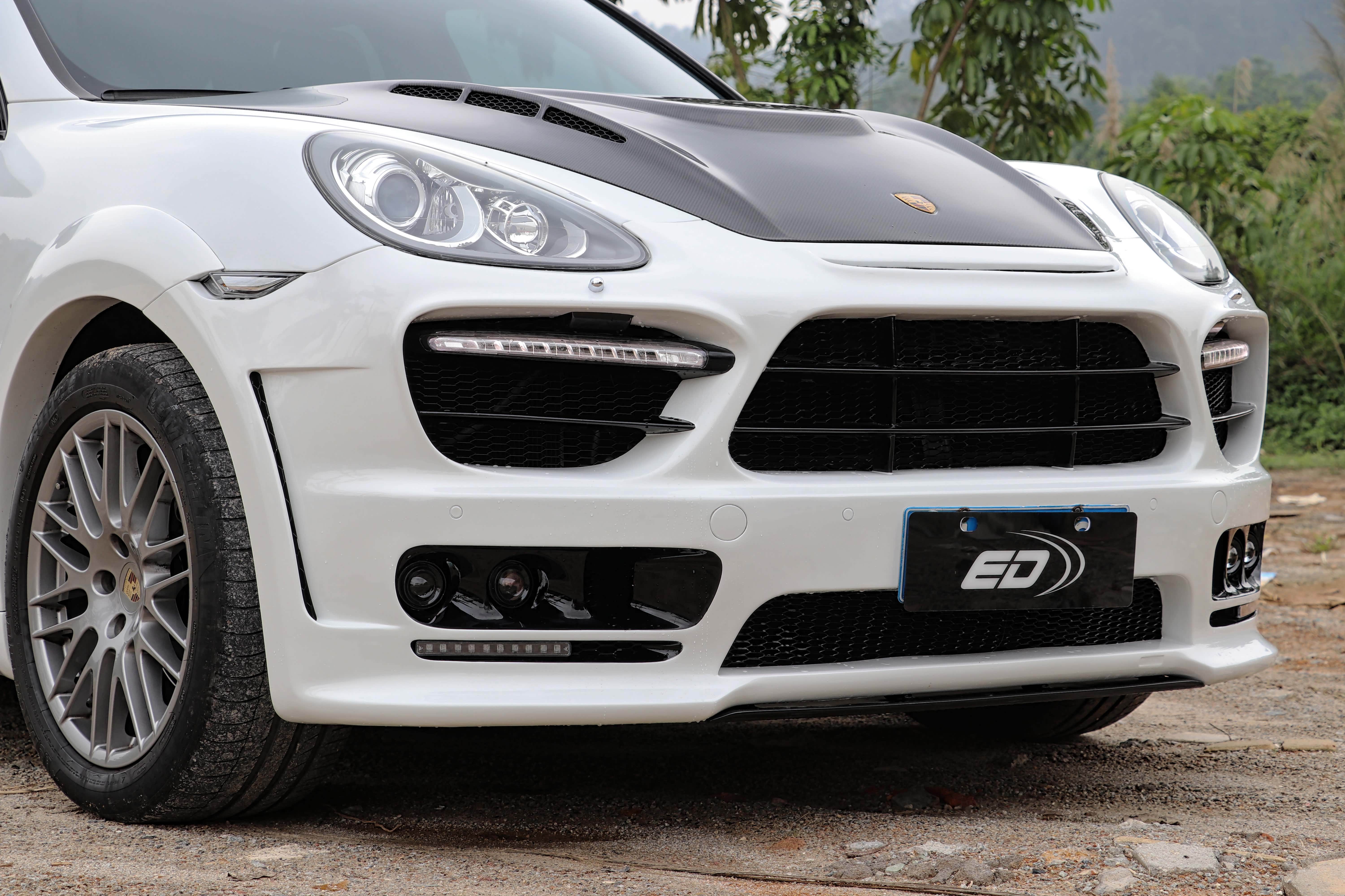 家用车也可以谈情怀-老款卡宴改哈曼宽体包围,比新款的更帅