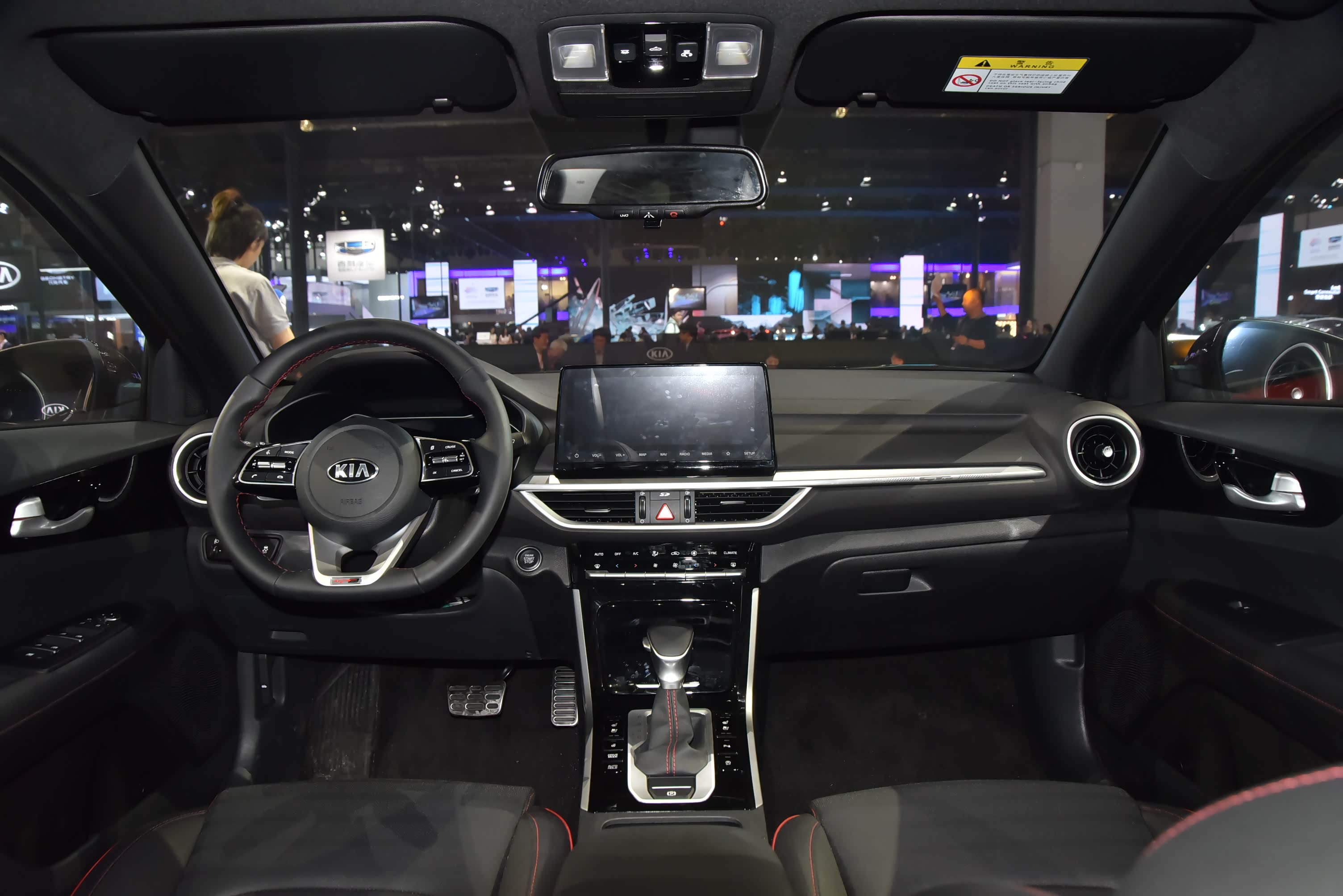 全时四驱战队# 全新起亚k3 尽显运动风范