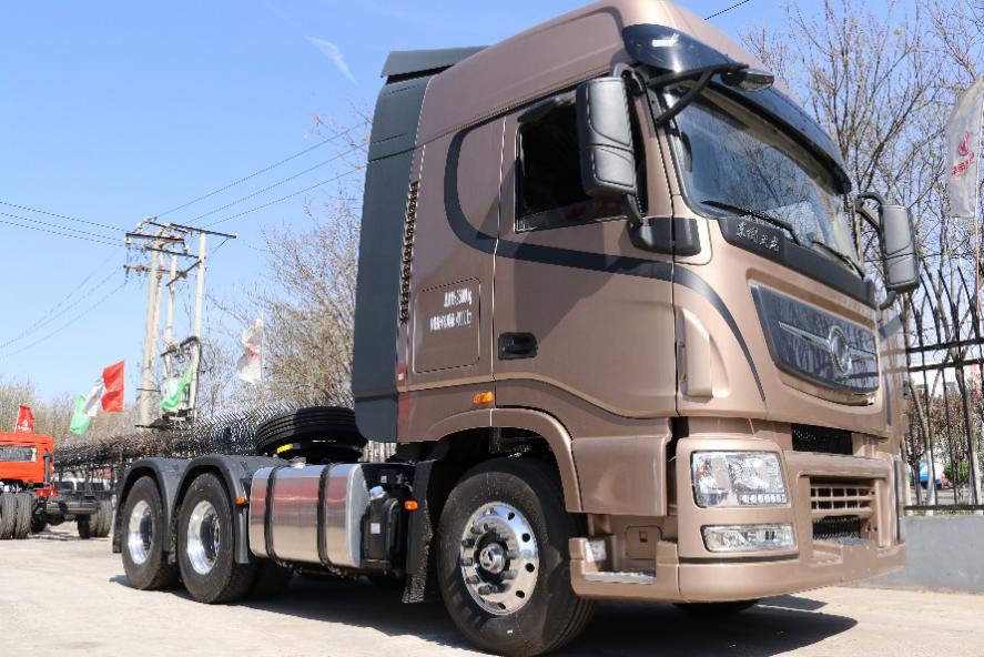 带你领略560马力的东风天龙旗舰