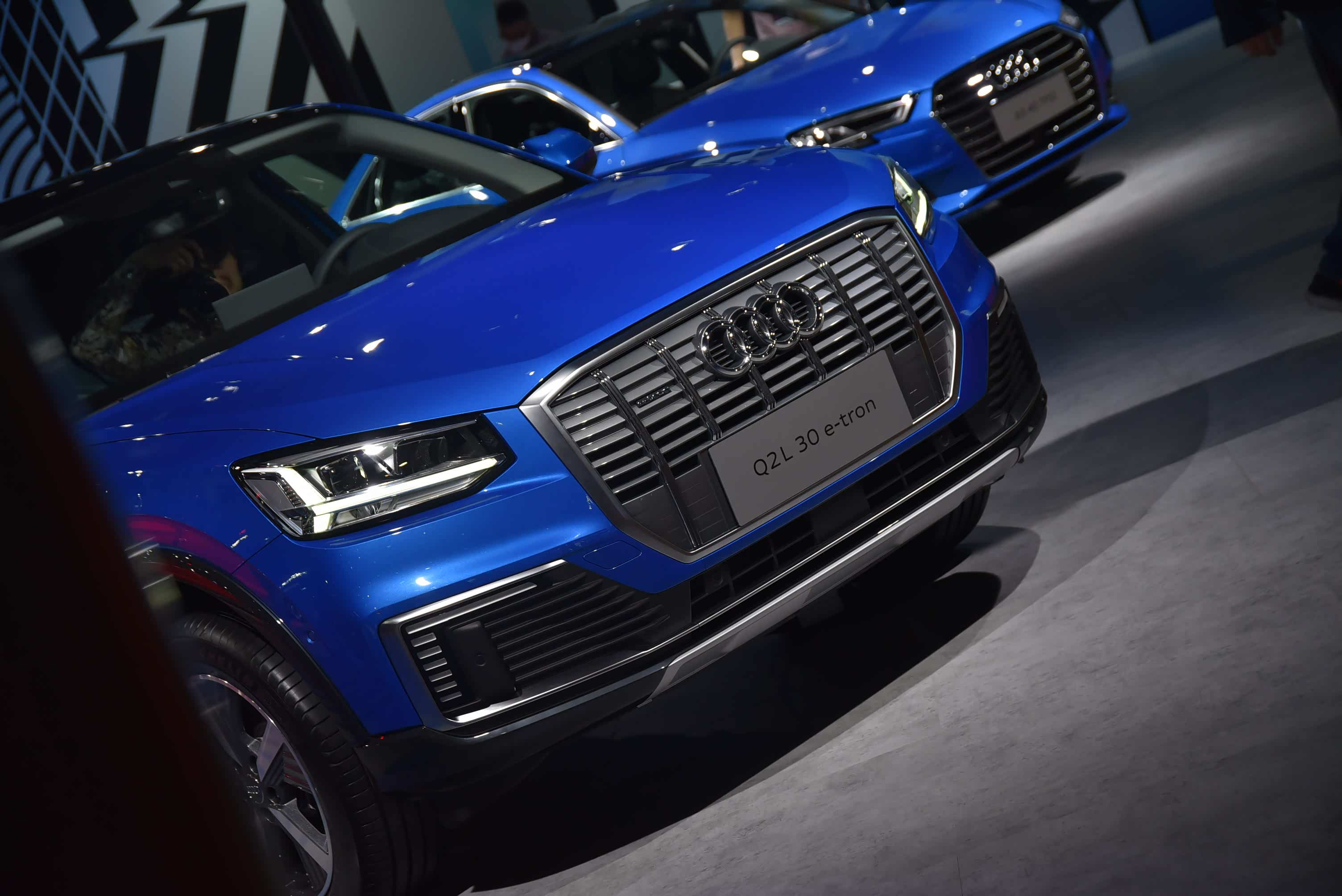 全时四驱战队# 奥迪q2l e-tron正式亮相 竞争力如何?