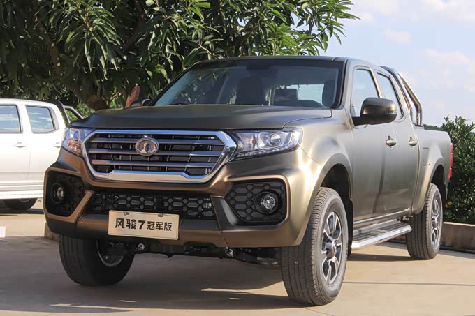 新一代互联网皮卡风骏7燃情上市售958万1178万