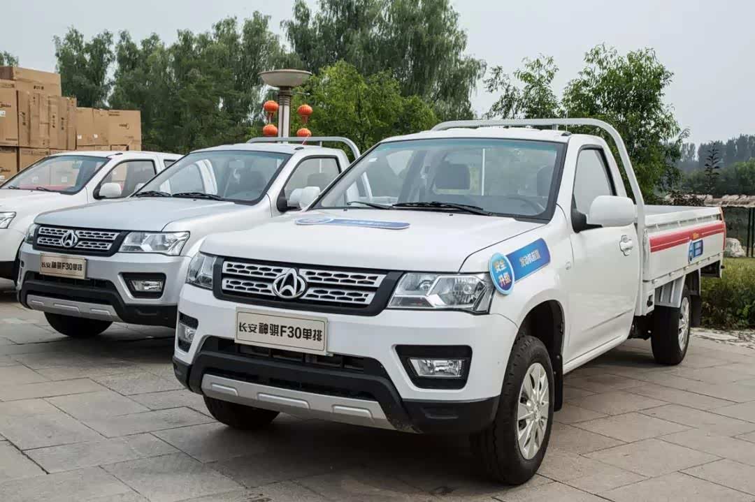 【地表超能】看长安神骐f30单排如何大展风采?