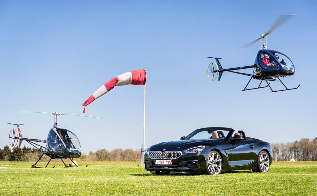 全新宝马z4和飞机做朋友!