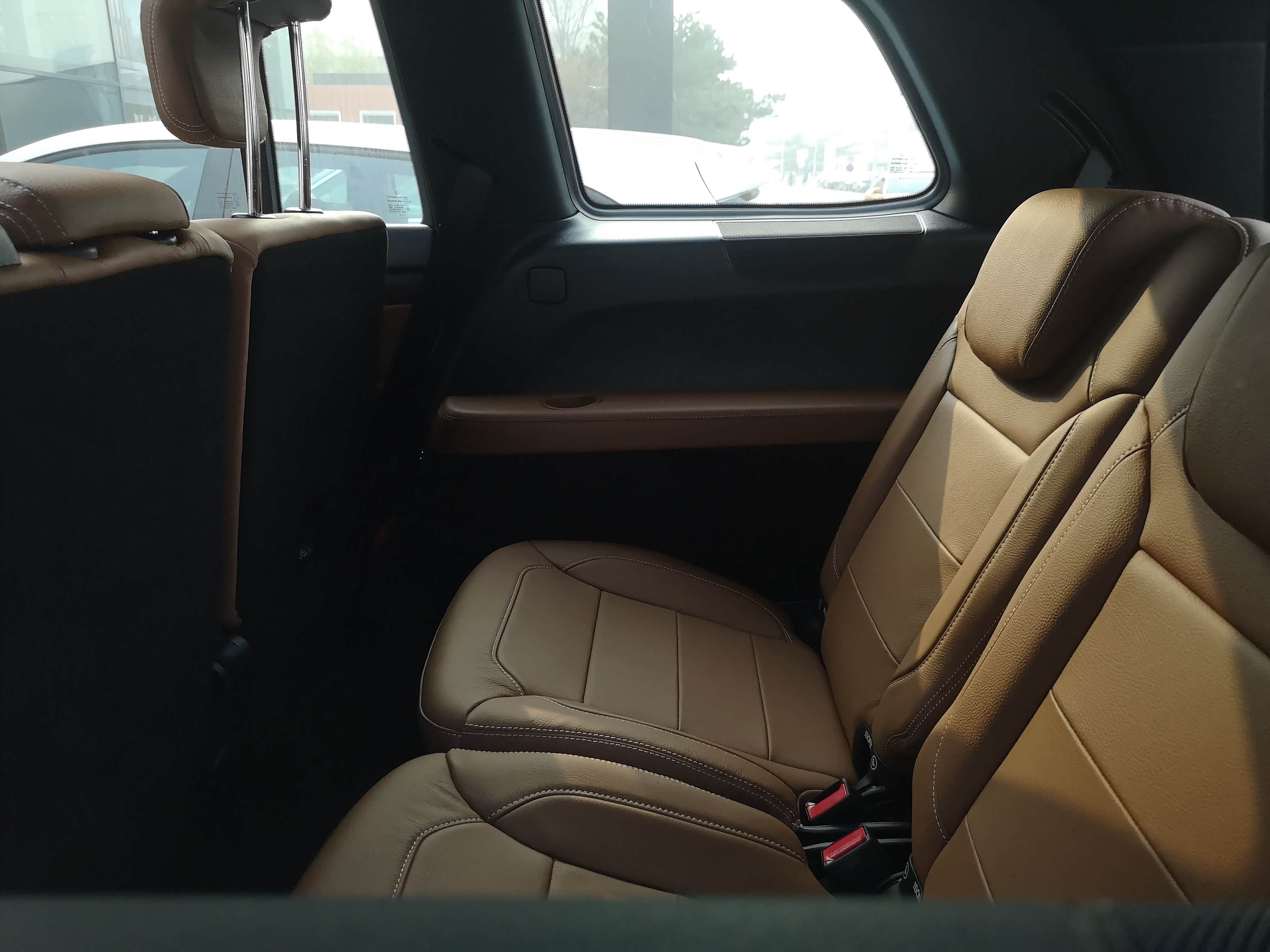 售价150万 街遇18款美规版奔驰豪车gls500