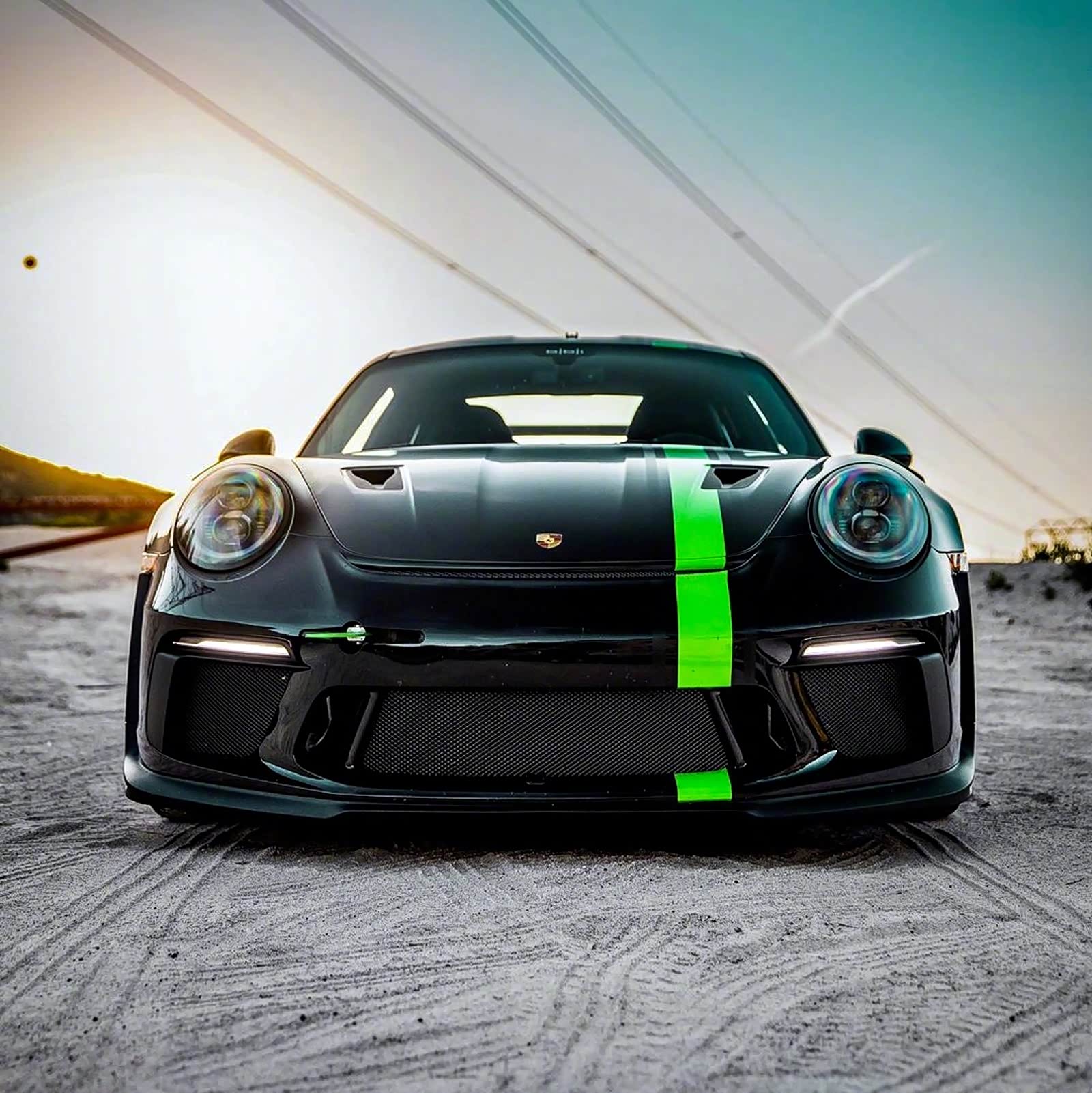 经典涂装,黑/绿色搭配堪称完美的保时捷911 gt3 rs