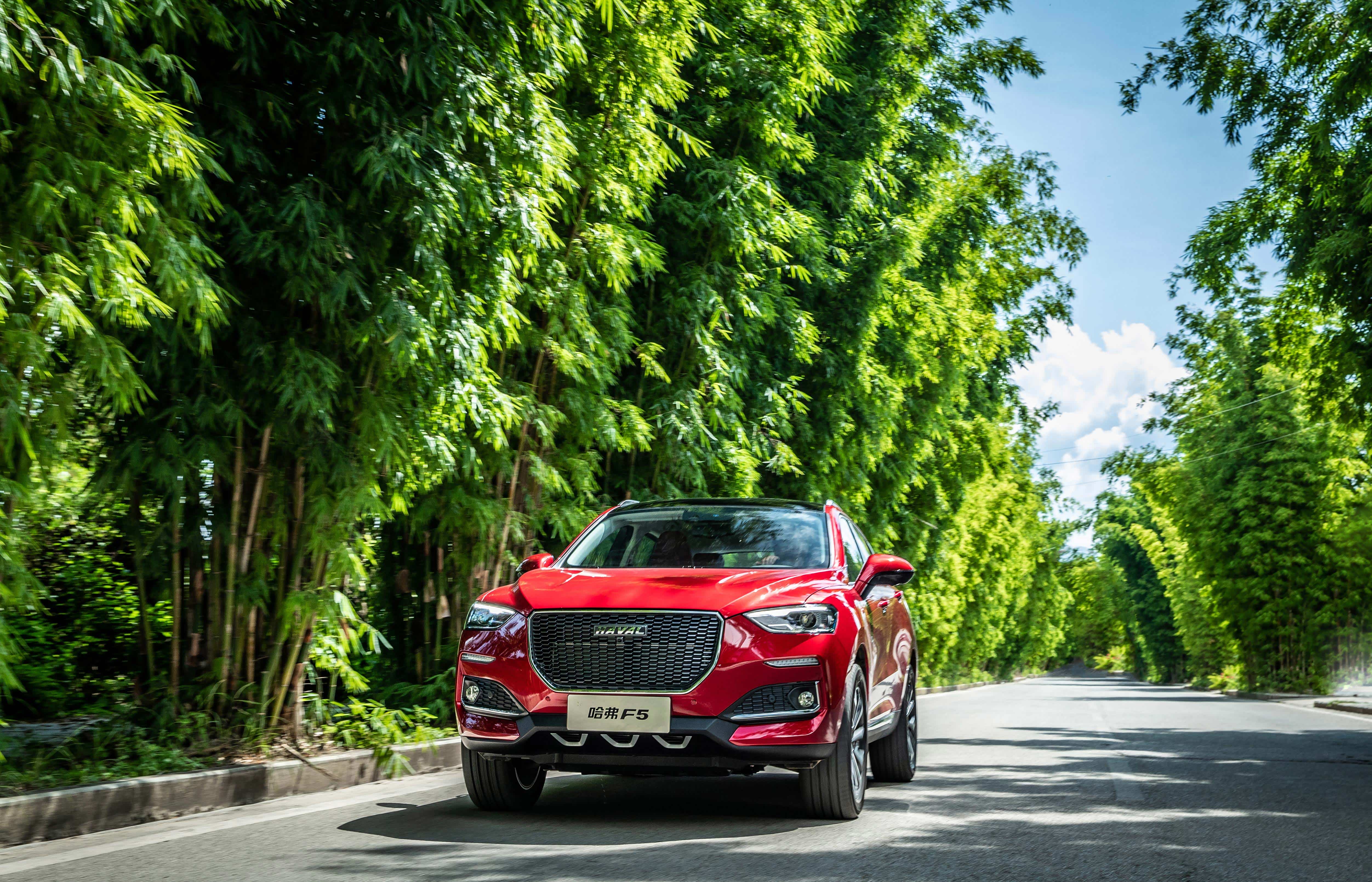 【暴走汽车】要底蕴有底蕴,要年轻也年轻,哈弗f5大理之行