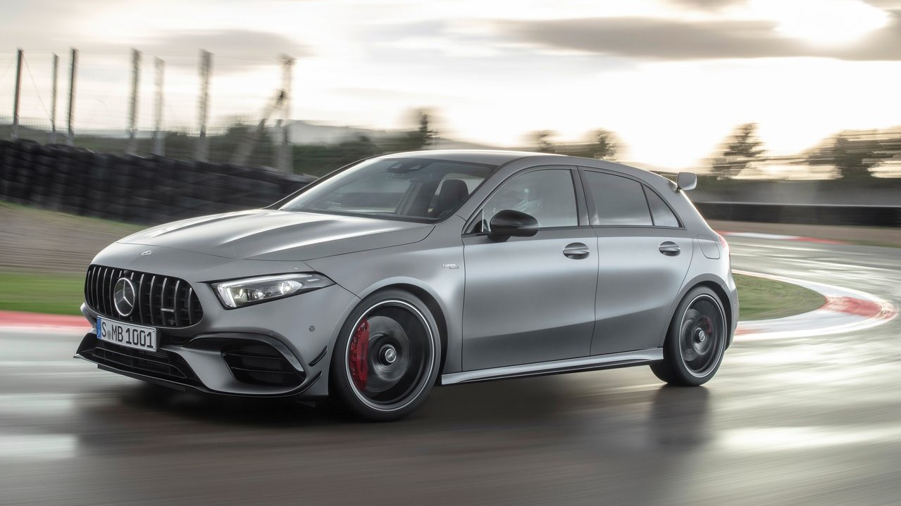 地表最强原厂4缸机,战斗力满格,奔驰amg a 45来啦