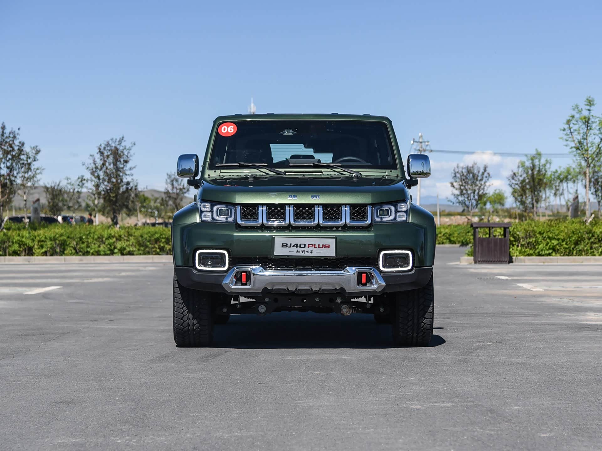 2018年值得推荐的suv北京bj40plus让情怀四脚着地把梦想照进现实