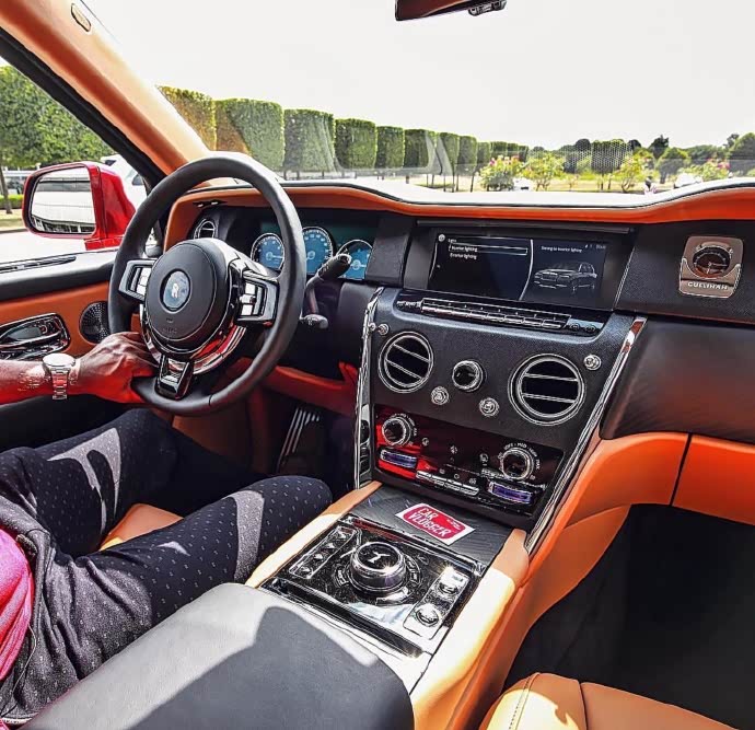 豪车内饰大pk,你们觉得谁最美,个人喜欢马丁.