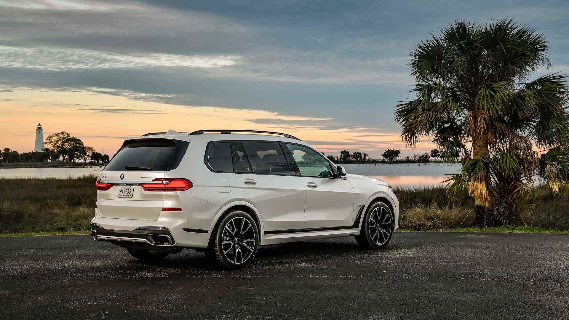 外媒试全新宝马x7,绝对是慕尼黑出品!