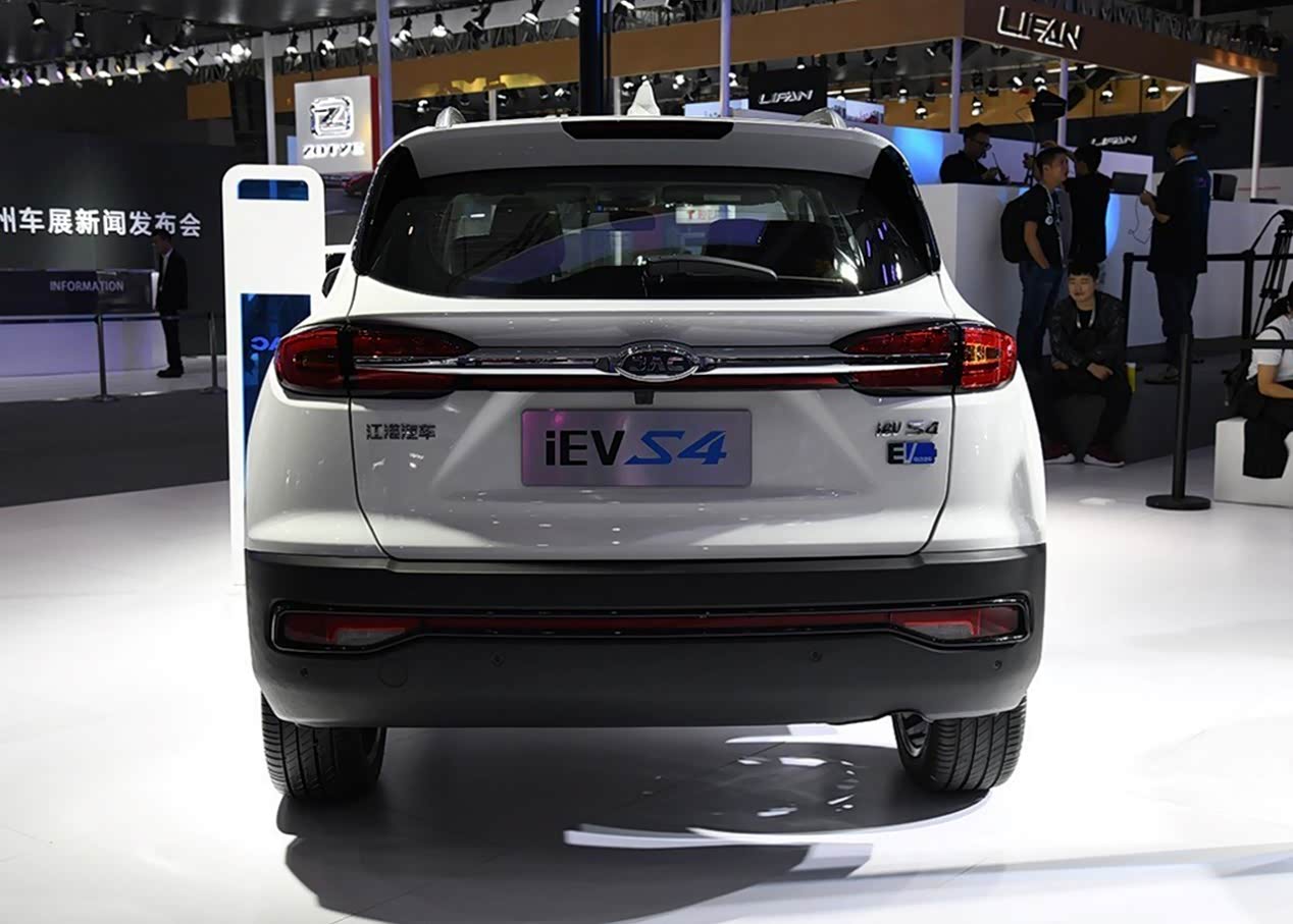 江淮新能源ievs4亮相,起售价12.95万,续航可达470km