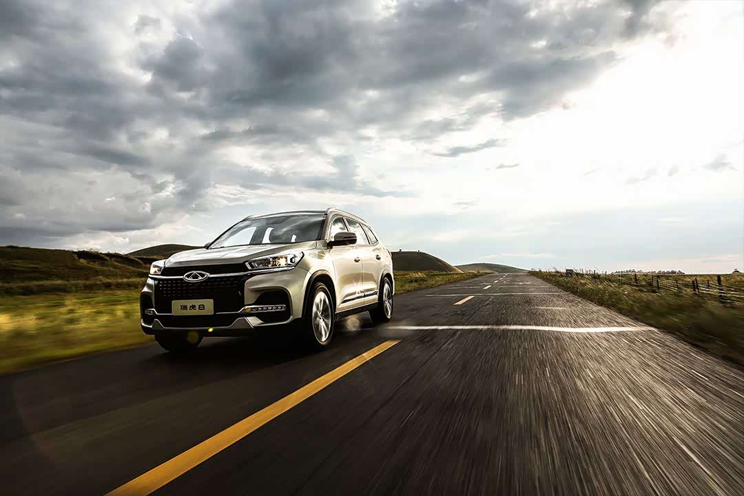 草原深度体验奇瑞瑞虎8