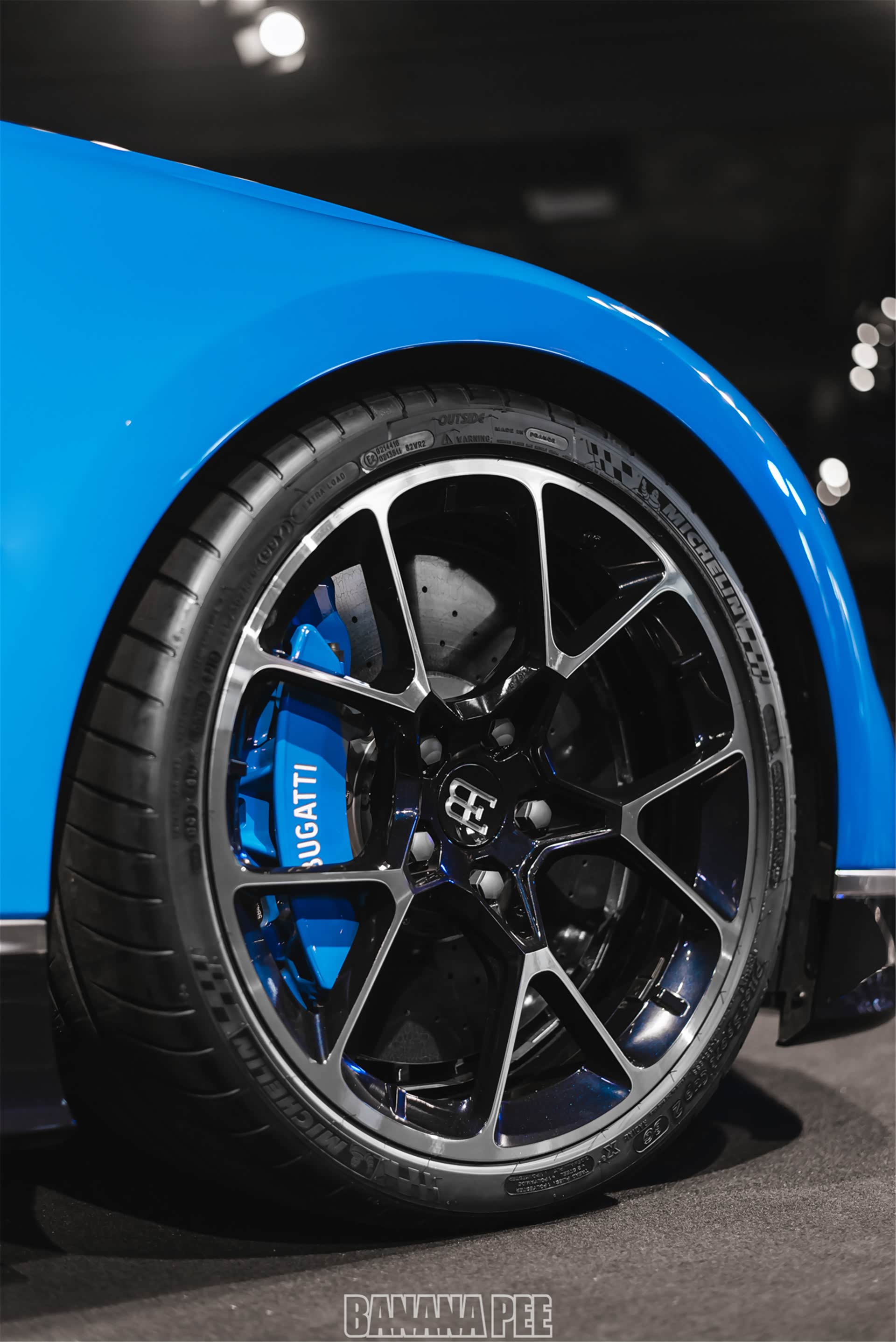 遇见国内第一台布加迪 chiron!