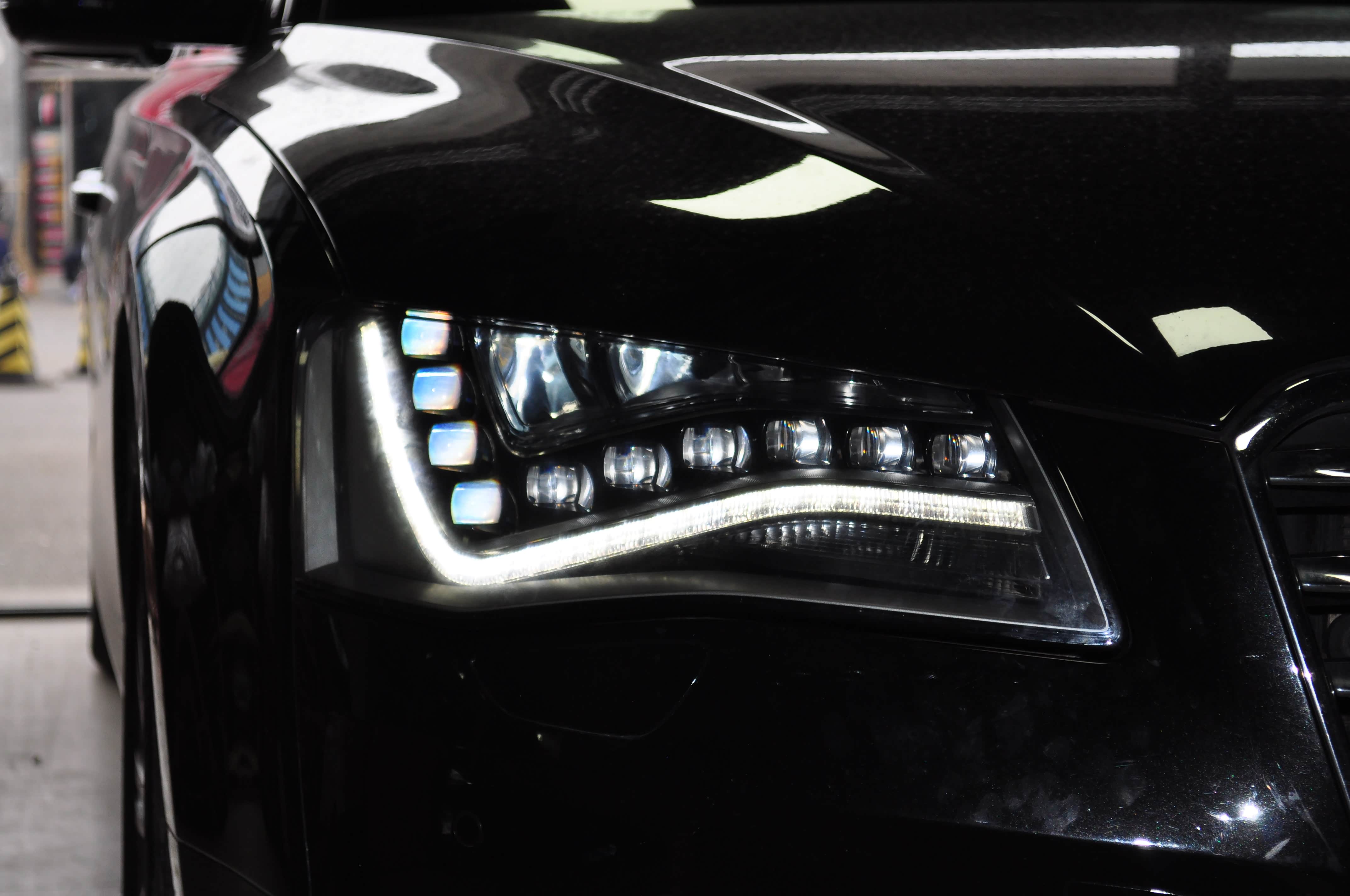 奥迪a8l改装大灯升级原厂全led大灯波波改灯升级低配升高配原厂