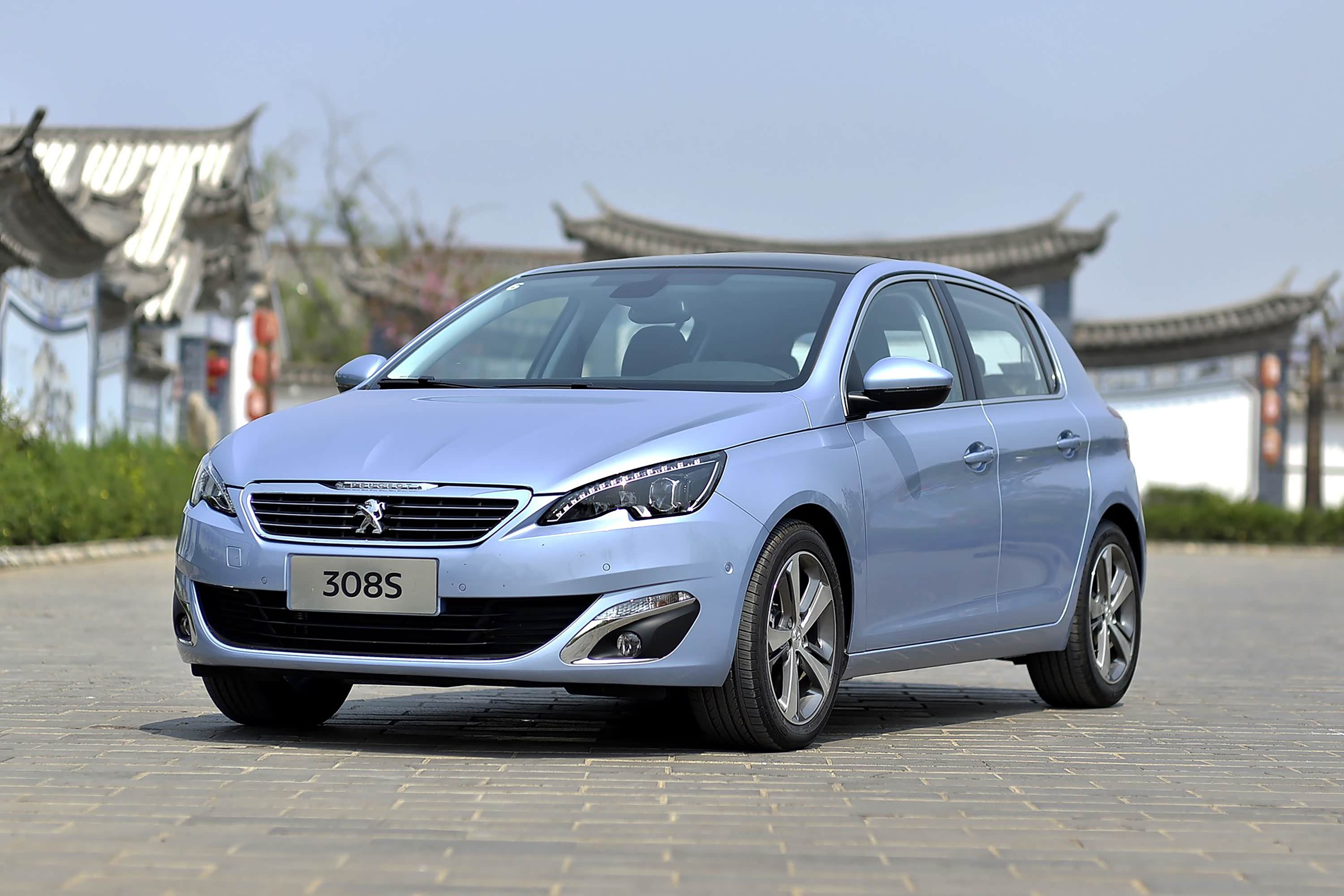 灵活游走于市区之内 15万精致两厢车推荐