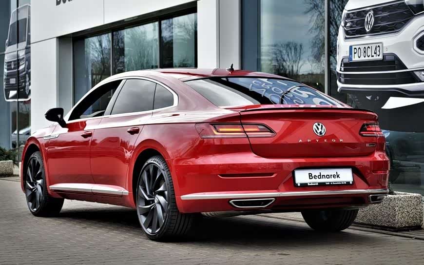 新款大众cc真车到店掀背式设计无框车门仅22万还买啥奥迪a4l