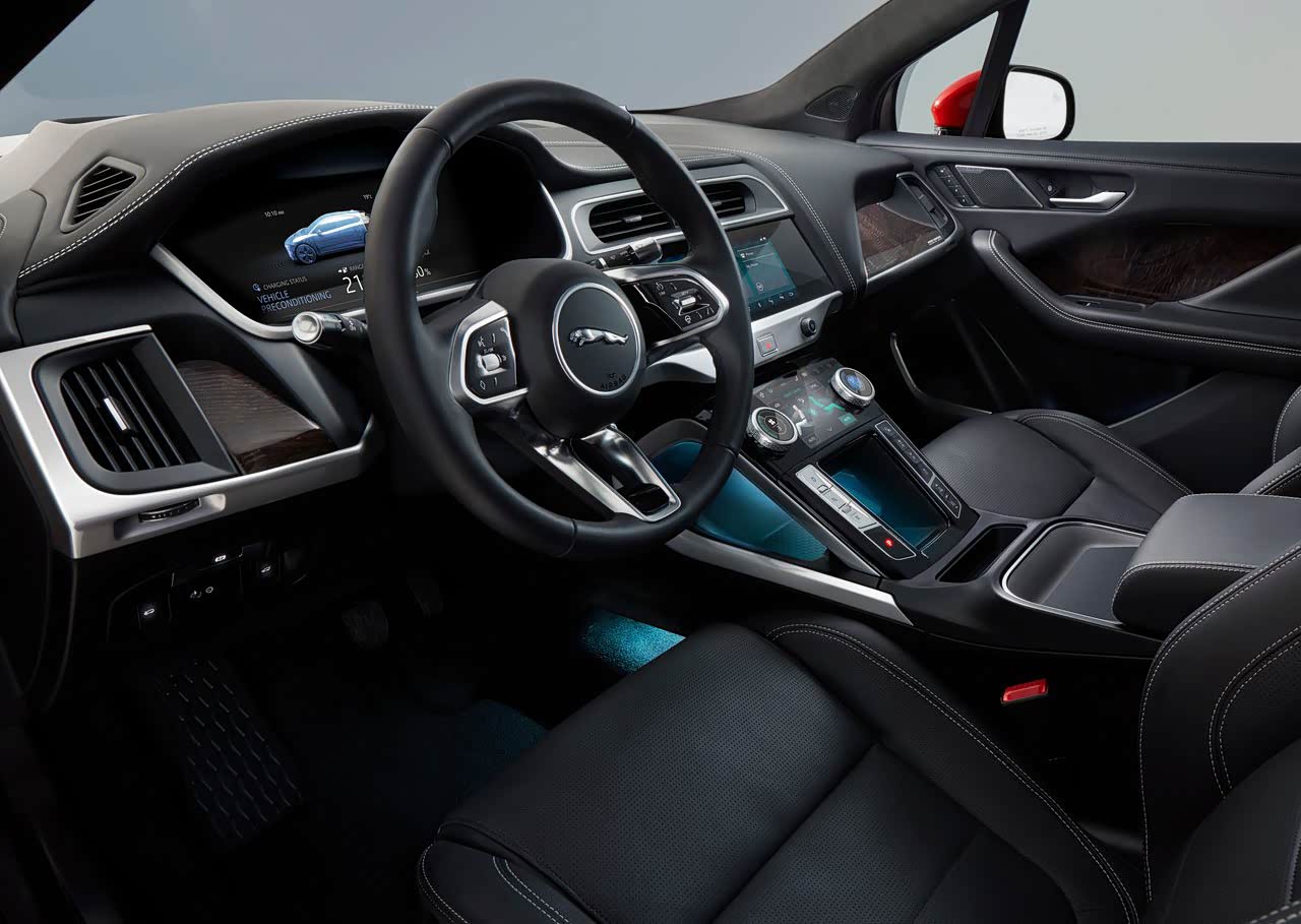 2019款捷豹i-pace内饰