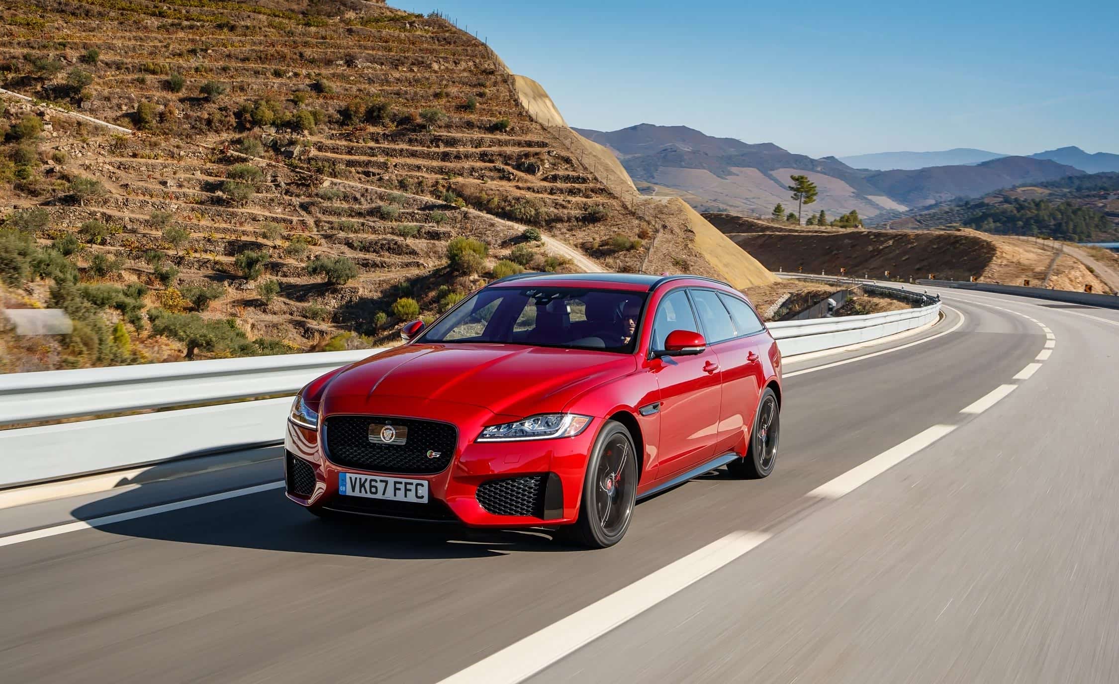 风华正茂,全新捷豹xf欲重新证明自己